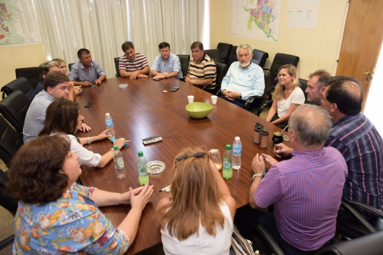 Alberto Rodríguez Saá coordinó, en una reunión previa, cómo iba a ser el Congreso.