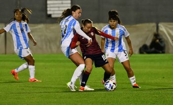 La Selección femenina venció 2 a 0 a Costa Rica 
