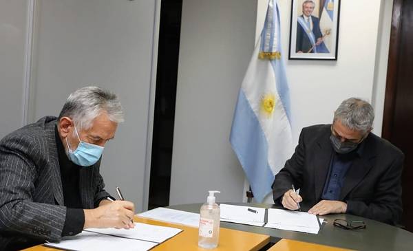 El Gobernador firmó un convenio para construir 300 casas en Villa Mercedes - Vimarsana News