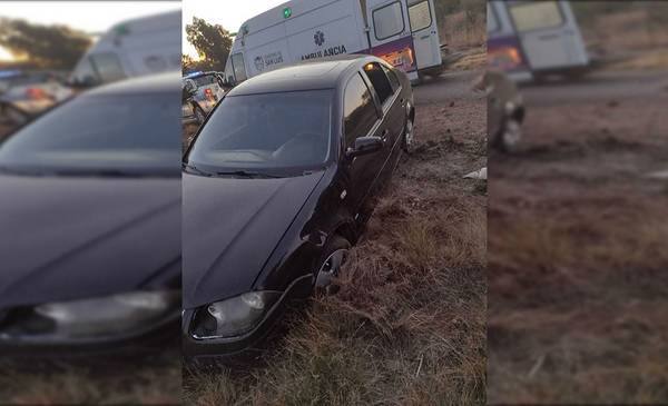 Un conductor perdió el control y terminó en el cantero central de un ingreso a La Punta - Vimarsana News