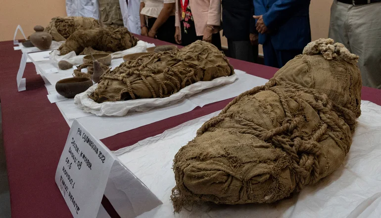 Descubrieron cuatro momias de niños en Perú de hace al menos 1.000 años
